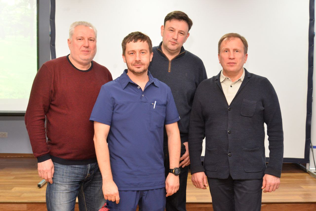 Ілюстрація до матеріалу: Вищий пілотаж в онкохірургії: операція онлайн в Сумському обласному клінічному онкологічному центрі